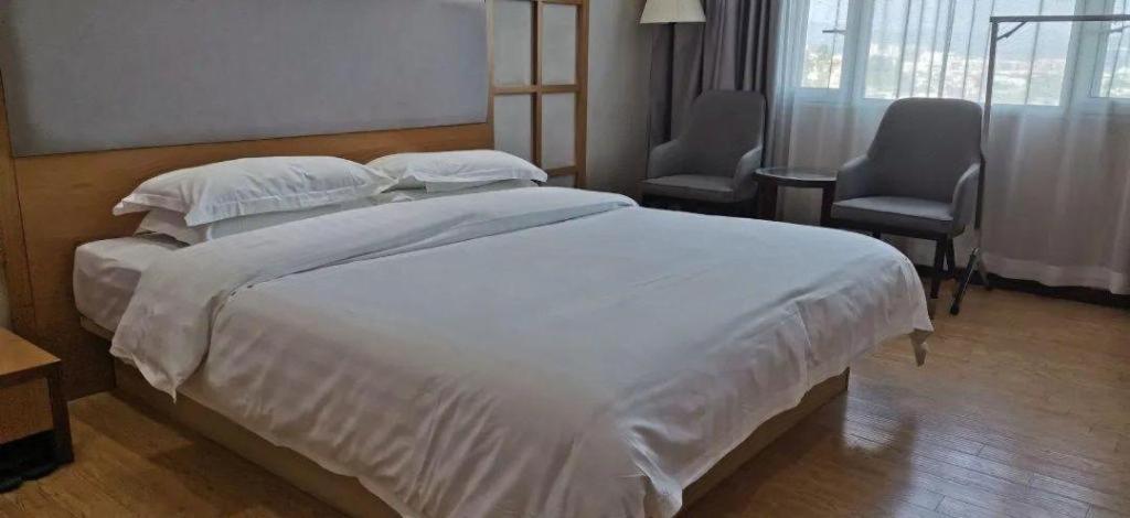 Galaxy Hotel Canton Extérieur photo
