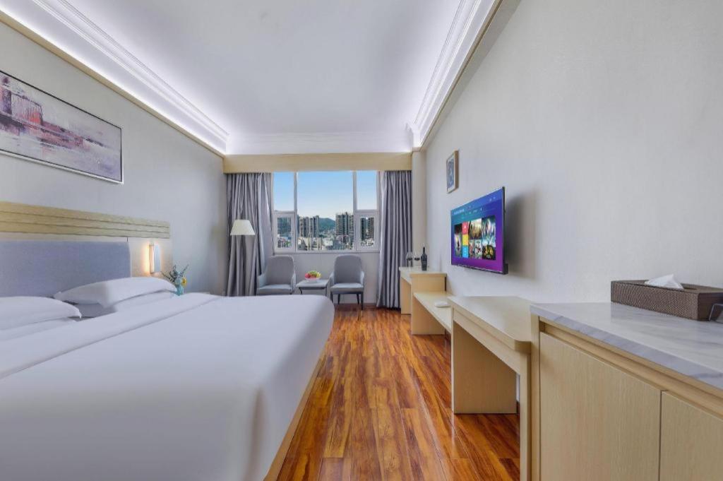 Galaxy Hotel Canton Extérieur photo