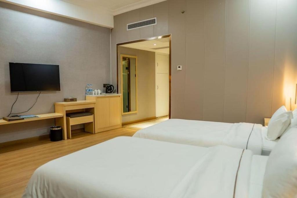 Galaxy Hotel Canton Extérieur photo
